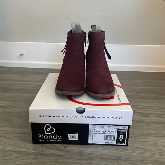 Blondo Burgandy Waterproof Boots Size 8 - Picture 2 of 7